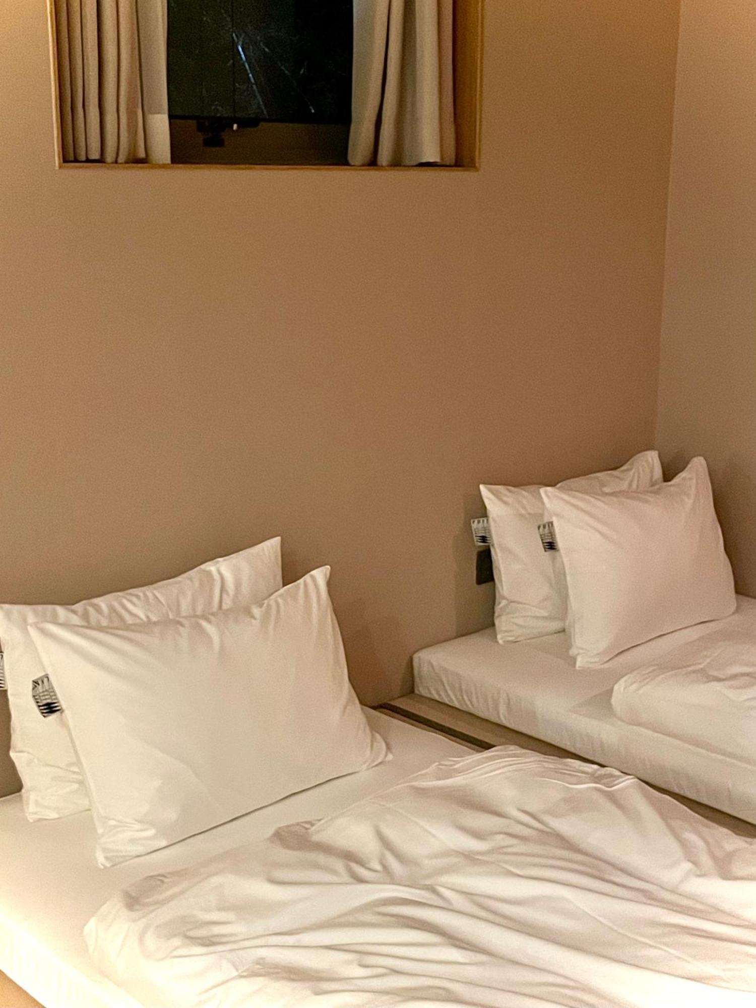 Pbr7 Hotel Unusual Stay Gyeongju Exterior photo