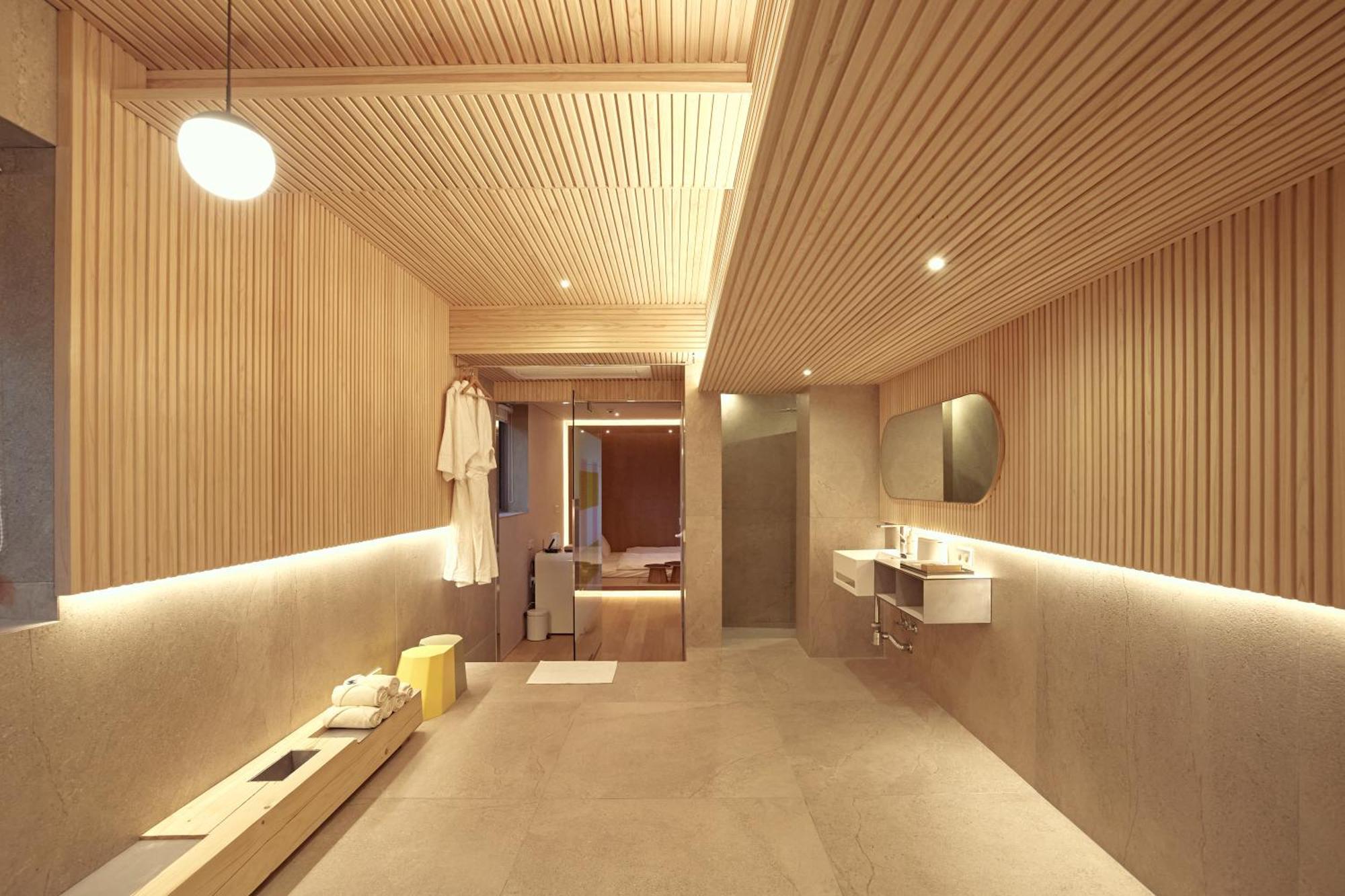 Pbr7 Hotel Unusual Stay Gyeongju Exterior photo