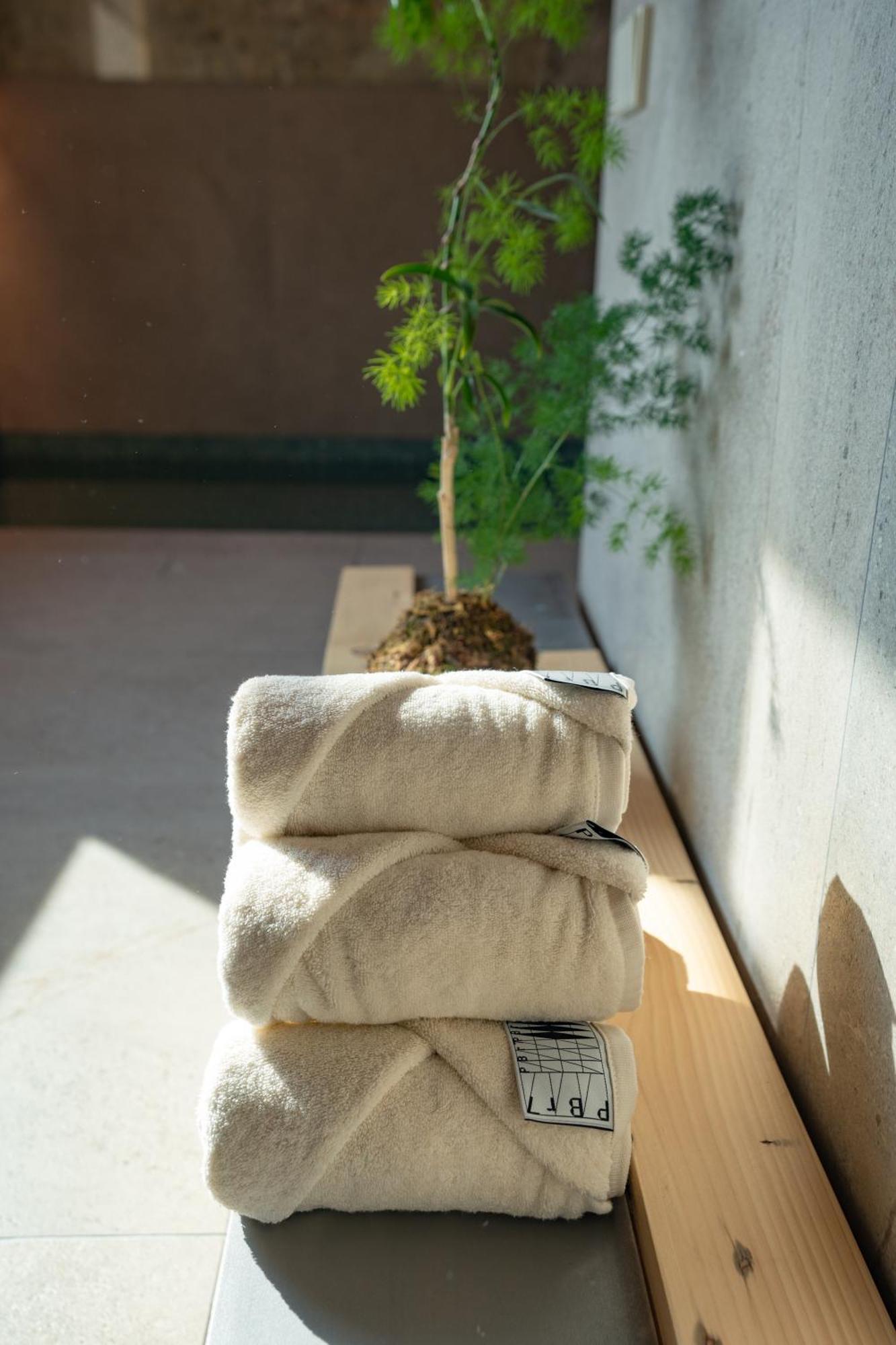 Pbr7 Hotel Unusual Stay Gyeongju Exterior photo