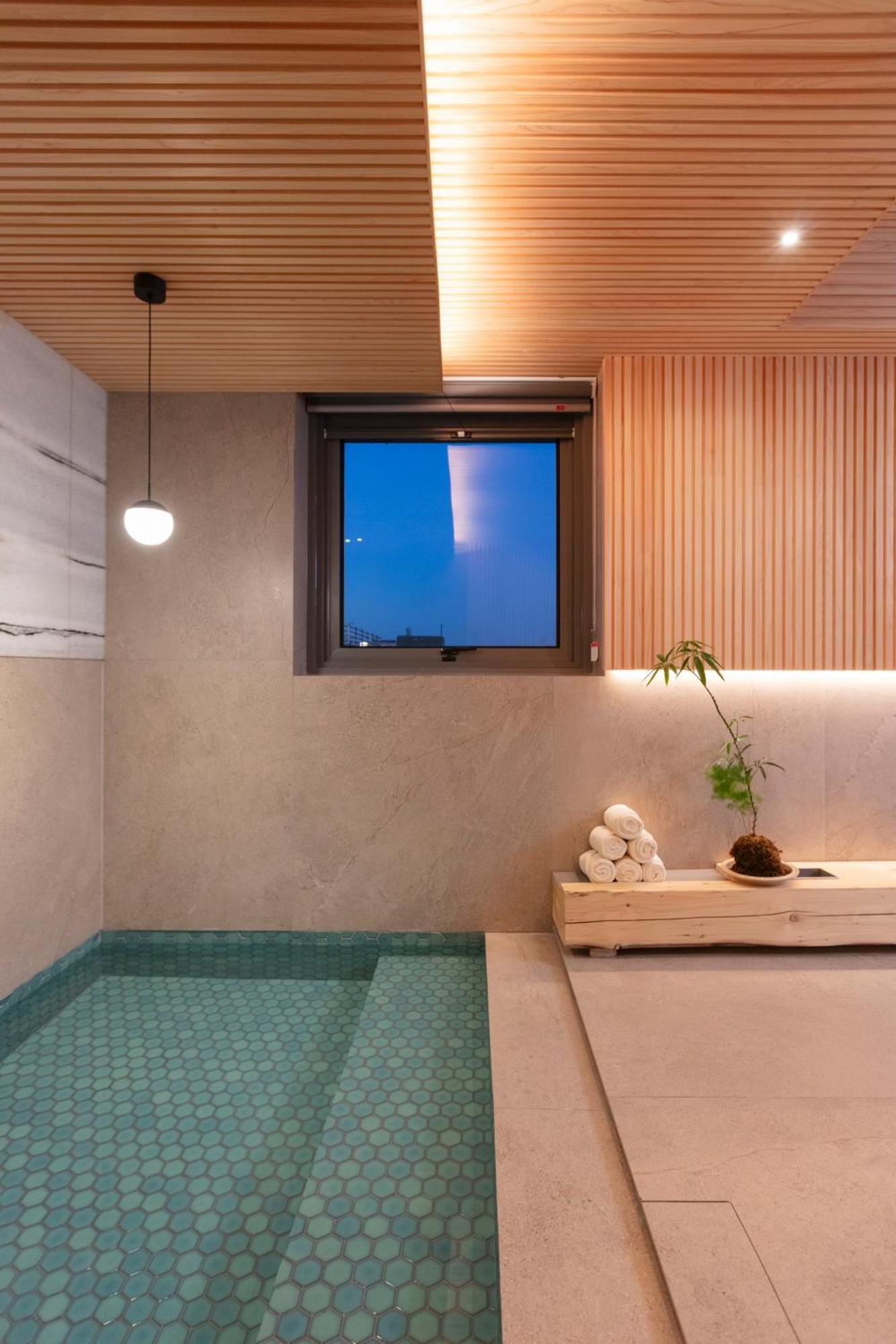 Pbr7 Hotel Unusual Stay Gyeongju Exterior photo