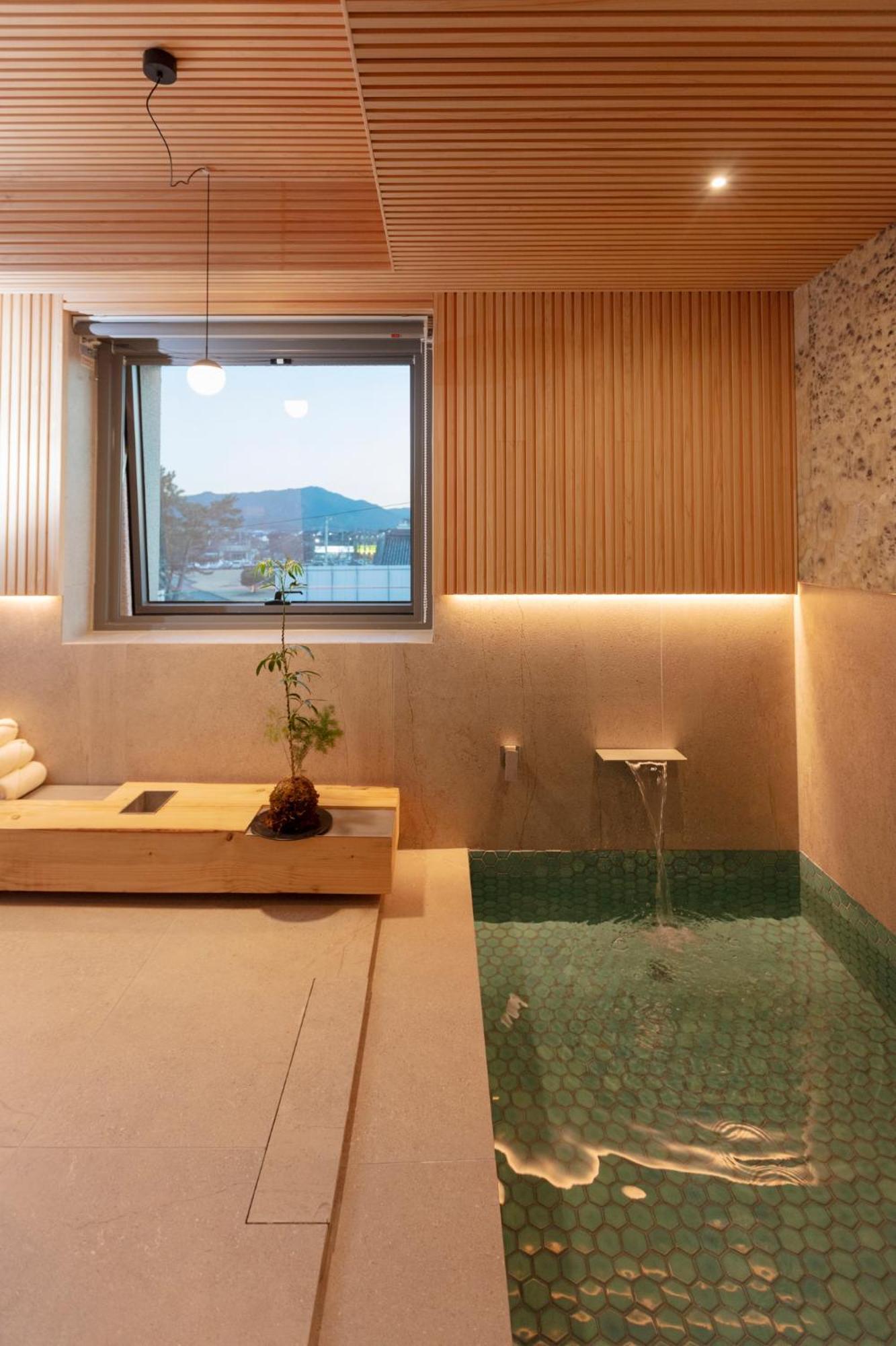 Pbr7 Hotel Unusual Stay Gyeongju Exterior photo